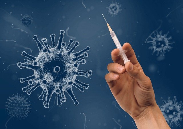 Corona-vaccinatie, voordelen groter dan de risico’s